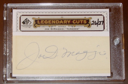 Joe Dimaggio cut autograph card